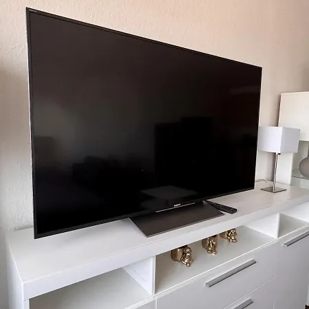 Appartement Modernes Im Herzen Ludwigsburgs Mit Netflix & Dazn