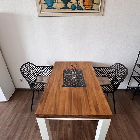 Modernes Im Herzen Ludwigsburgs Mit Netflix & Dazn Appartement